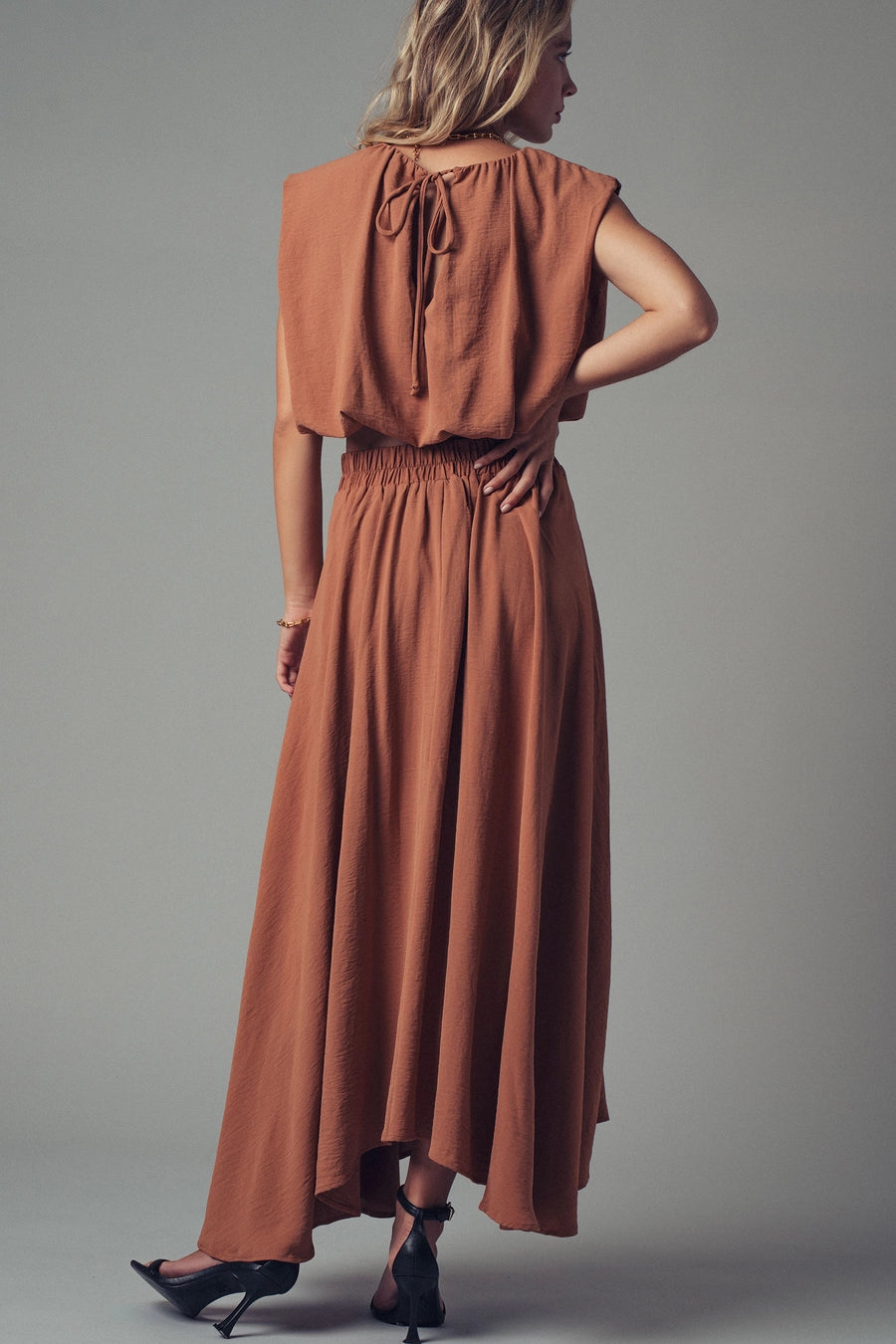 The Dune Set Sleeveless Top