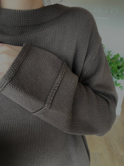 Boatneck Dark Chocolate Sweater