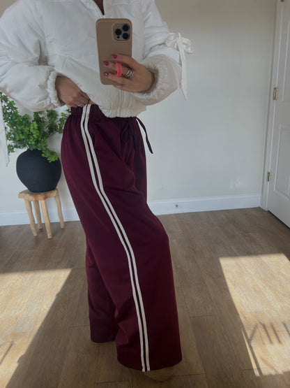 Merlot Motion Pants