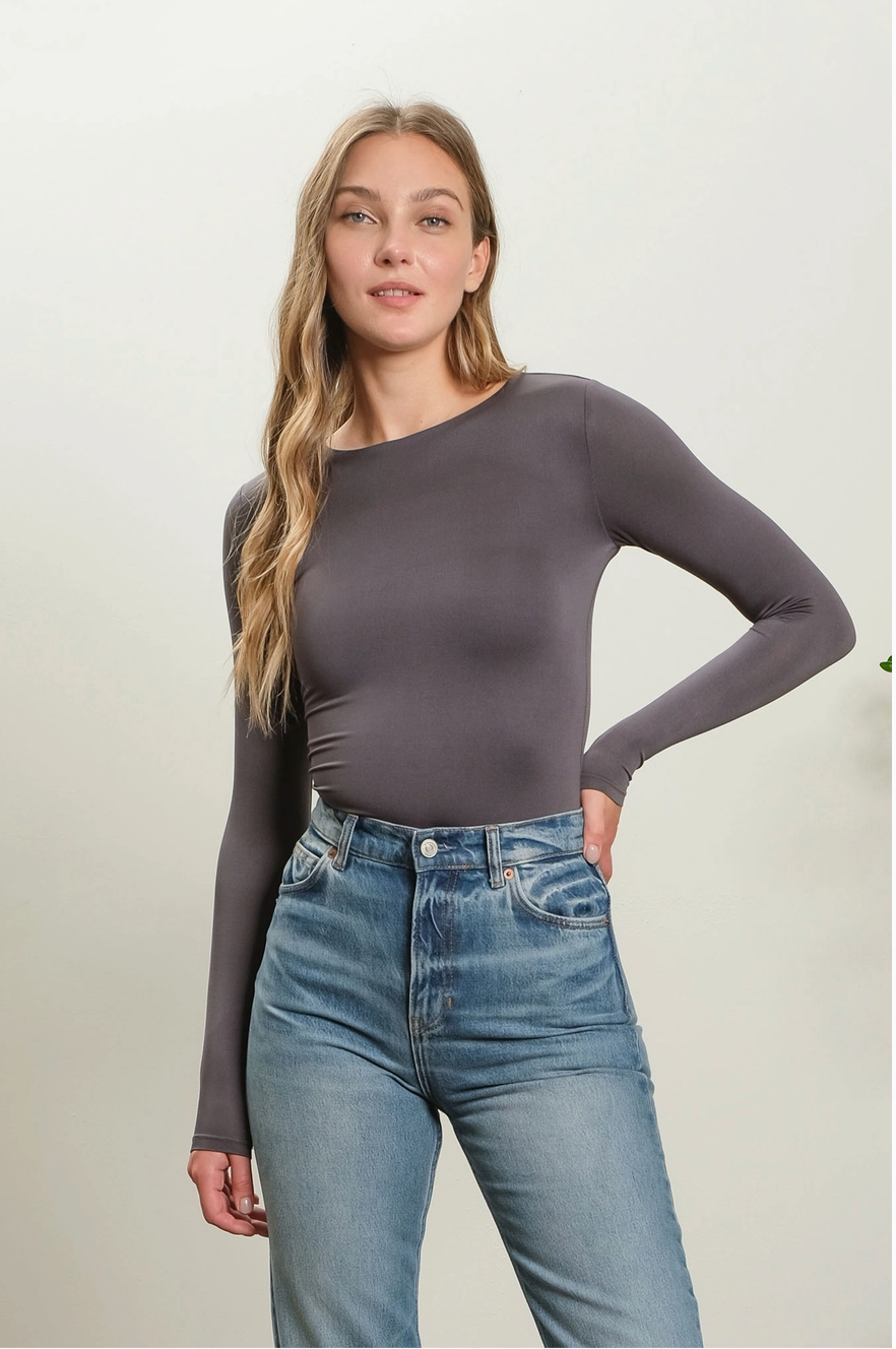 Betty's Not So Basic Longsleeve Top