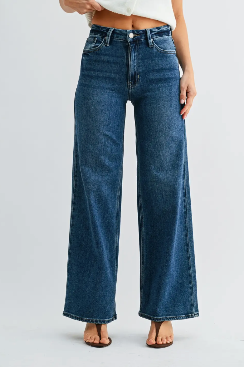 The Everyday High Rise Dark Denim