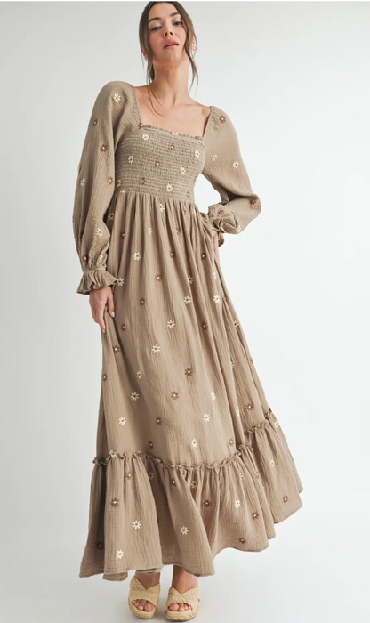 Long Sleeve Embroidery Maxi Dress